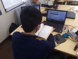 中学生不登校生徒もフリースクール通っています。